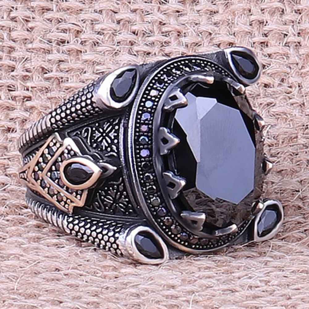 Silver Attractive Onyx Stone Elegant Mens Ring