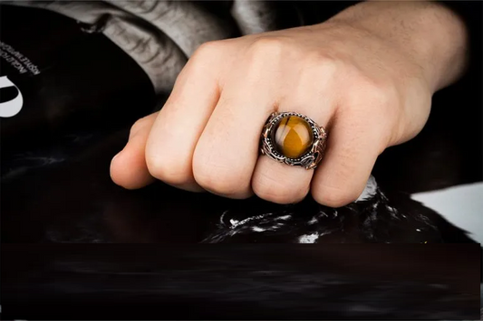 Brown Tiger Eye Round Zircon Detailed Ring