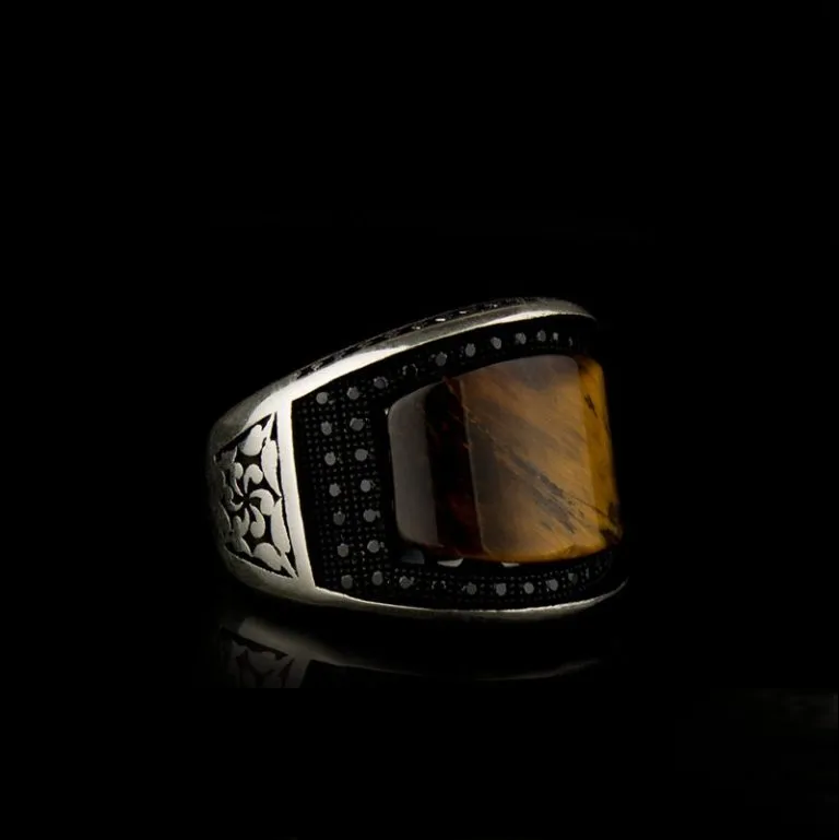 Curved Tiger Eye Silver Ring