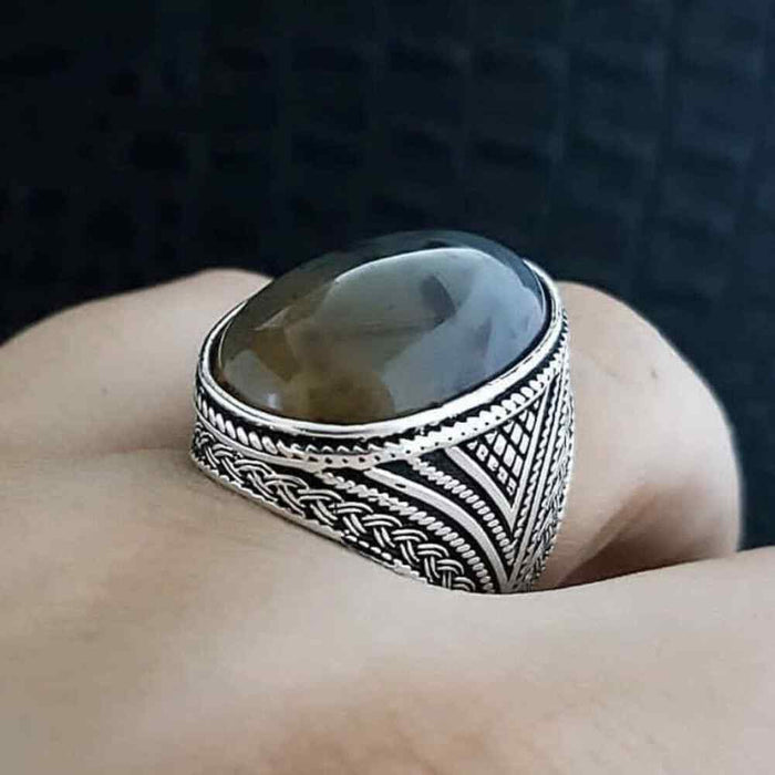 Natural Oval Yemeni Agate Stone Silver Mens Ring