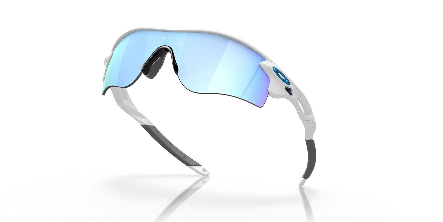 Oaakley Radarlock Path 9206 Sunglasses