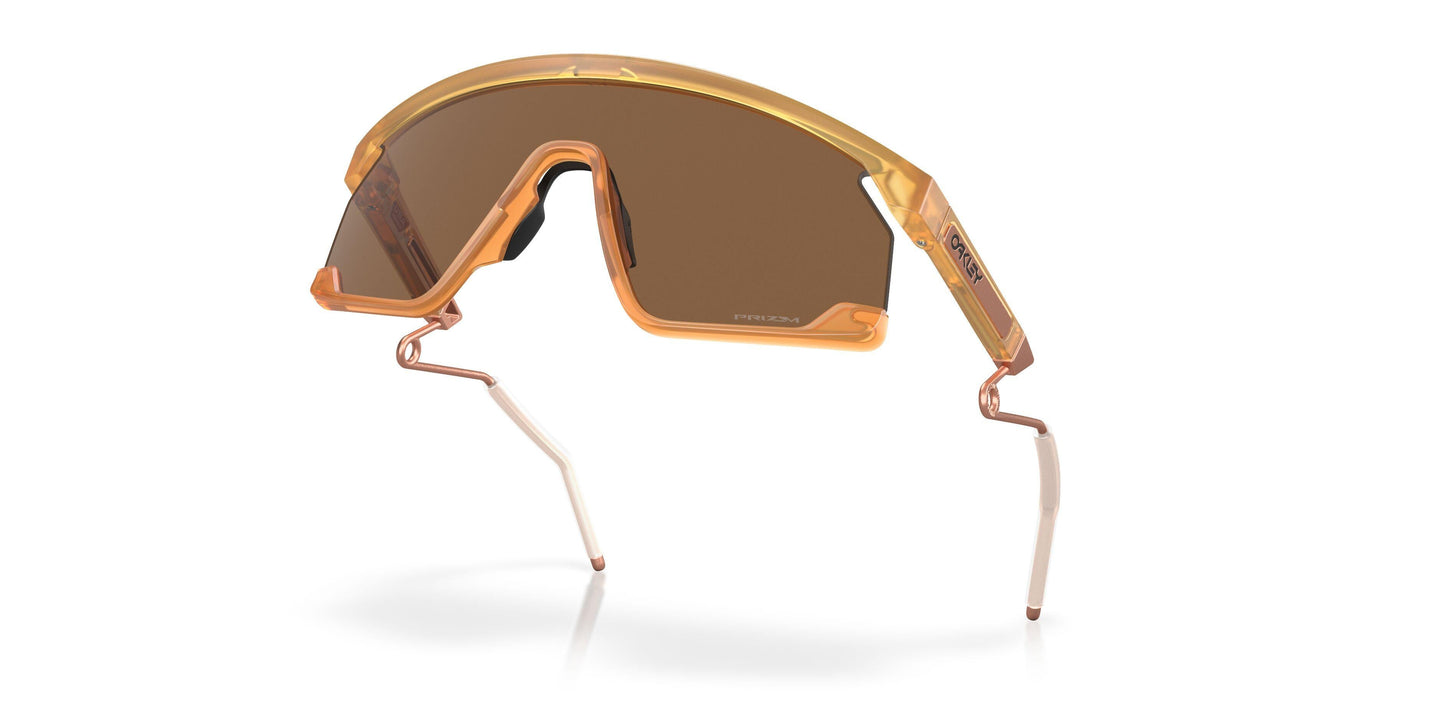 Oaakley Bxtr Metal 9237 Sunglasses