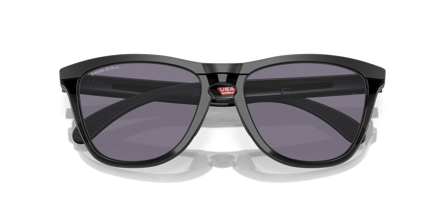 Oaakley Frogskins Range 9284 Sunglasses