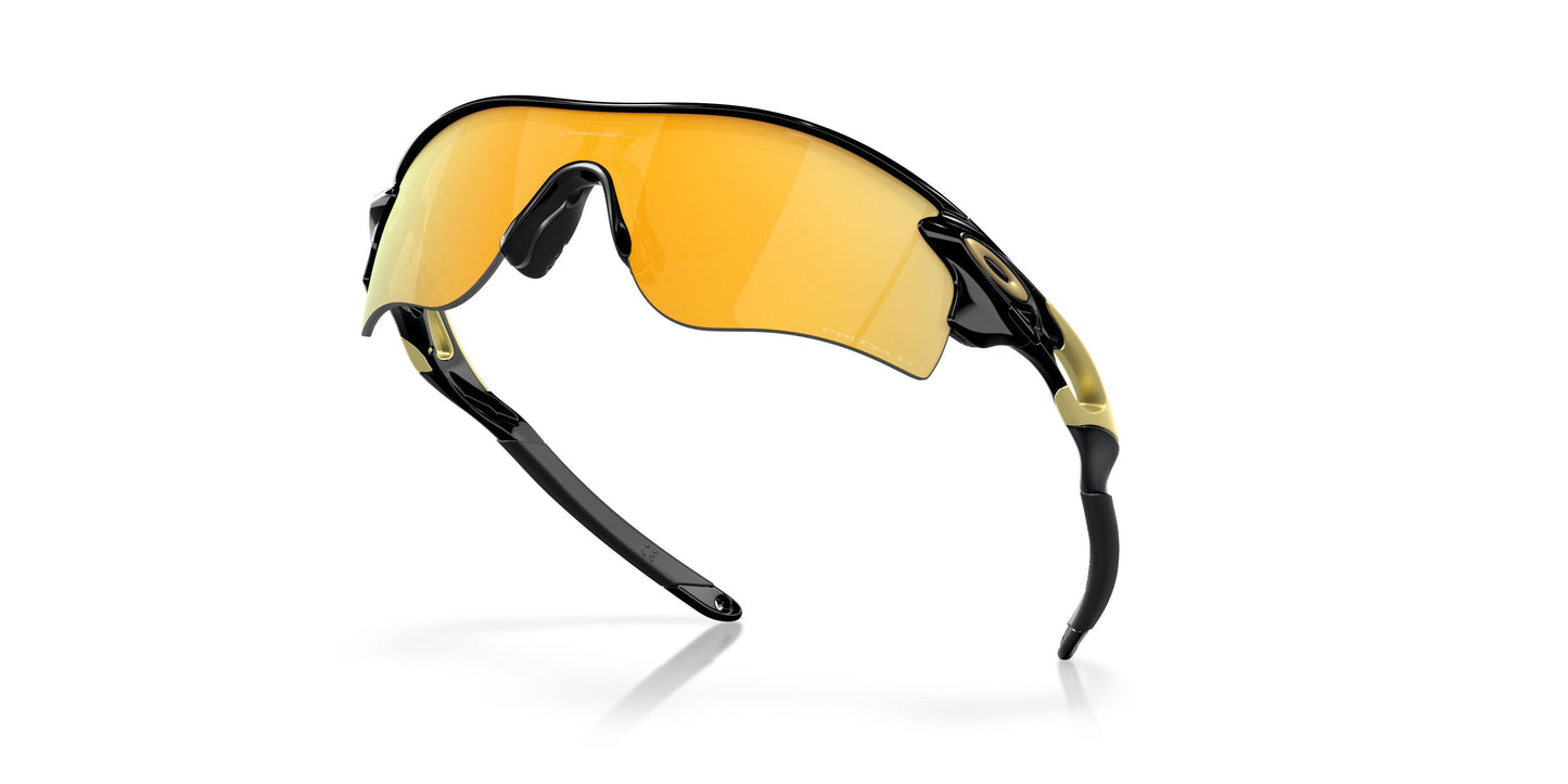 Oaakley Radarlock Path 9206 Sunglasses
