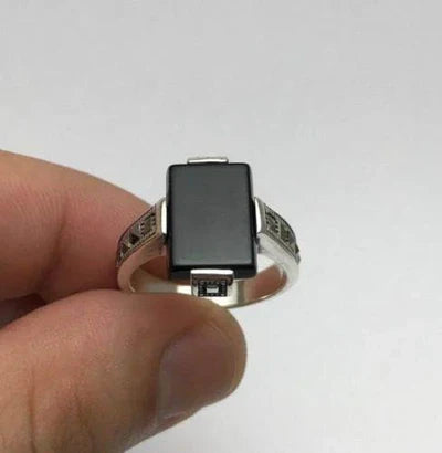 Falcon Onyx Ring-