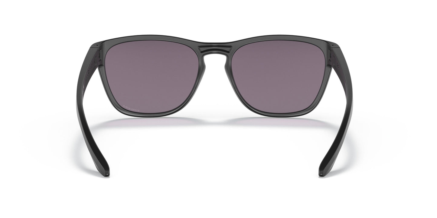 Oaakley Manorburn 9479 Sunglasses