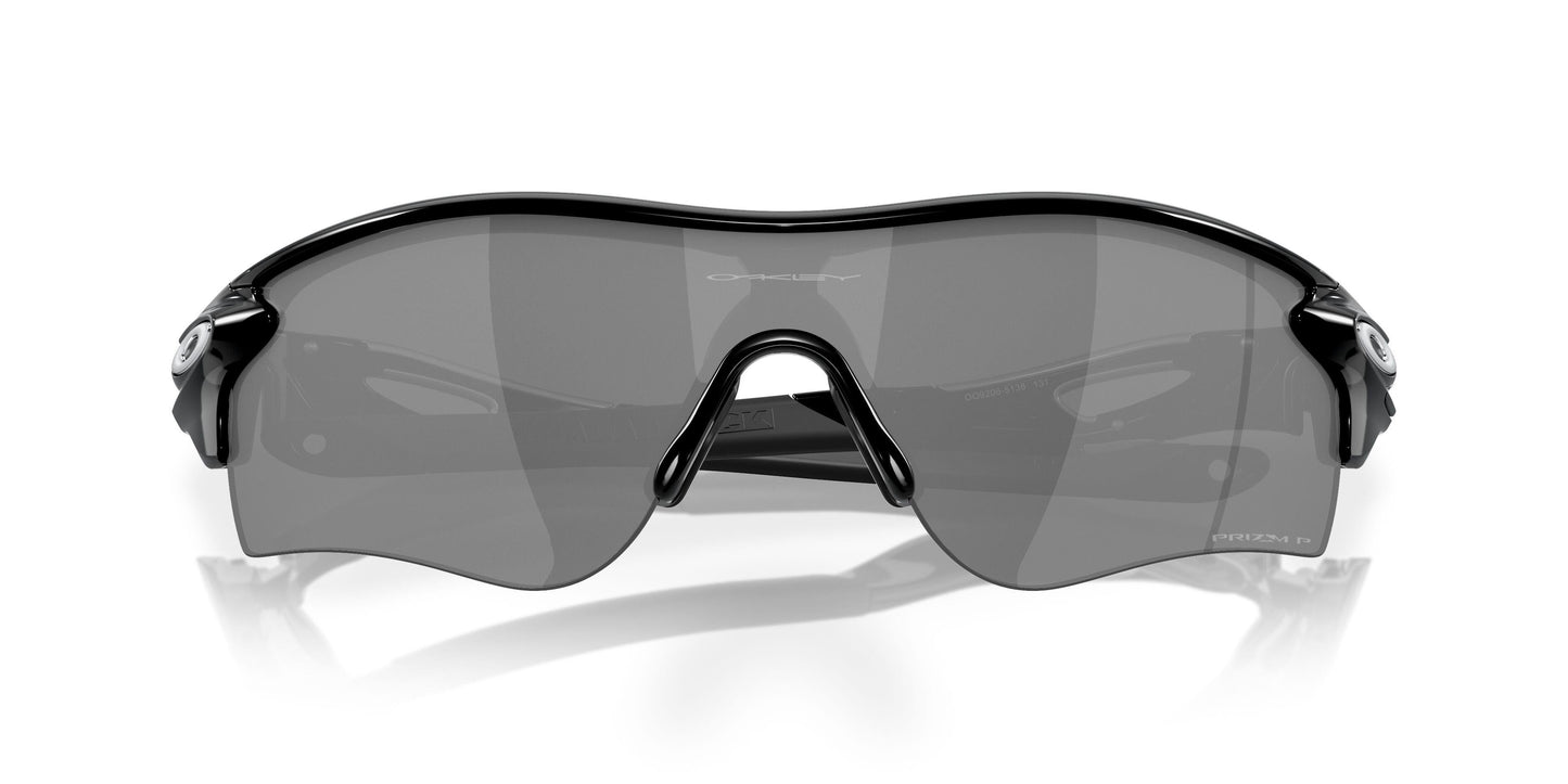 Oaakley Radarlock Path 9206 Sunglasses