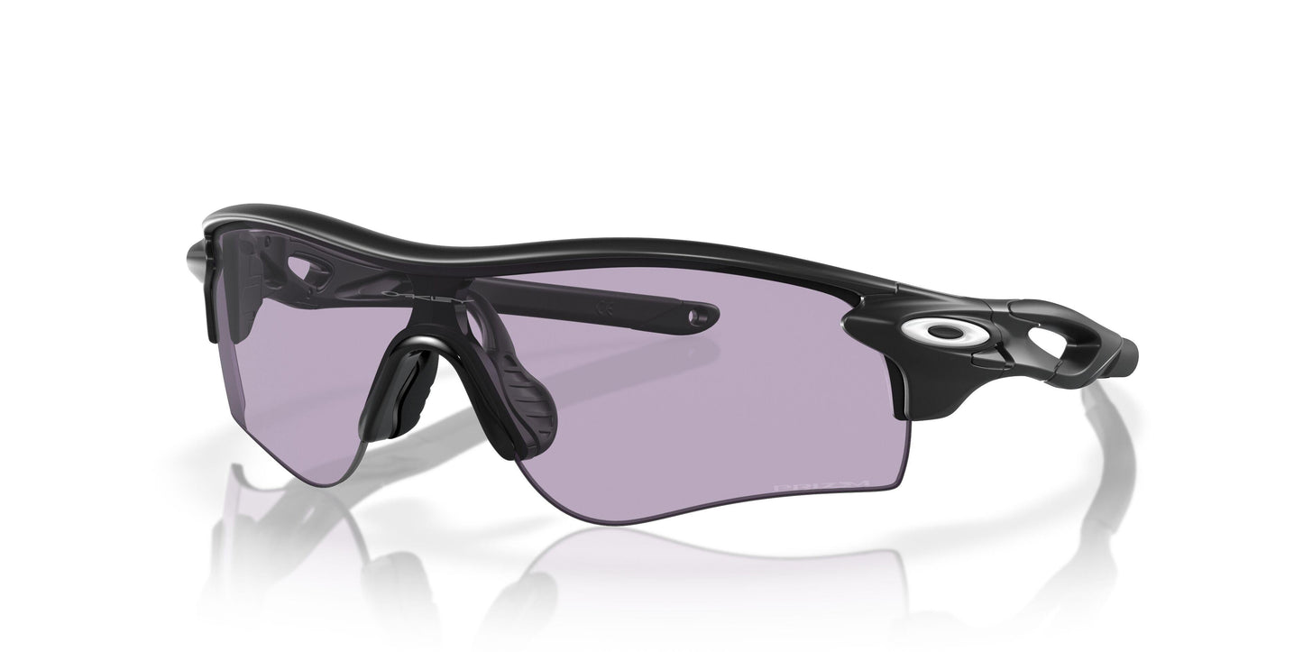 Oaakley Radarlock Path 9206 Sunglasses
