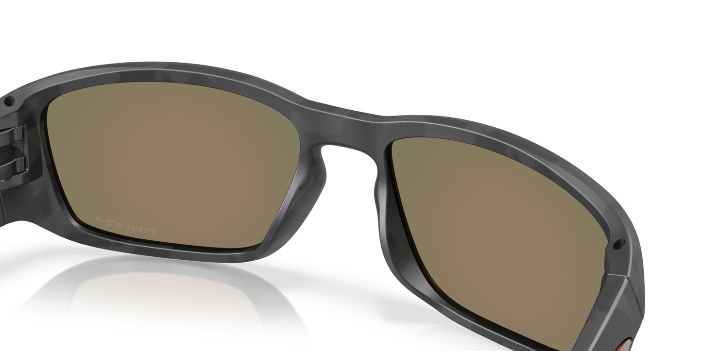 Oaakley Tourniquet 9521 Sunglasses