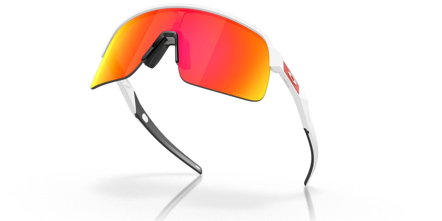 Oaakley Sutro Lite 9463 Sunglasses