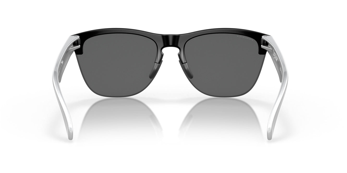 Oaakley Frogskins Lite 9374 Sunglasses