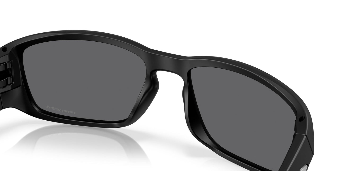 Oaakley Tourniquet 9521 Sunglasses