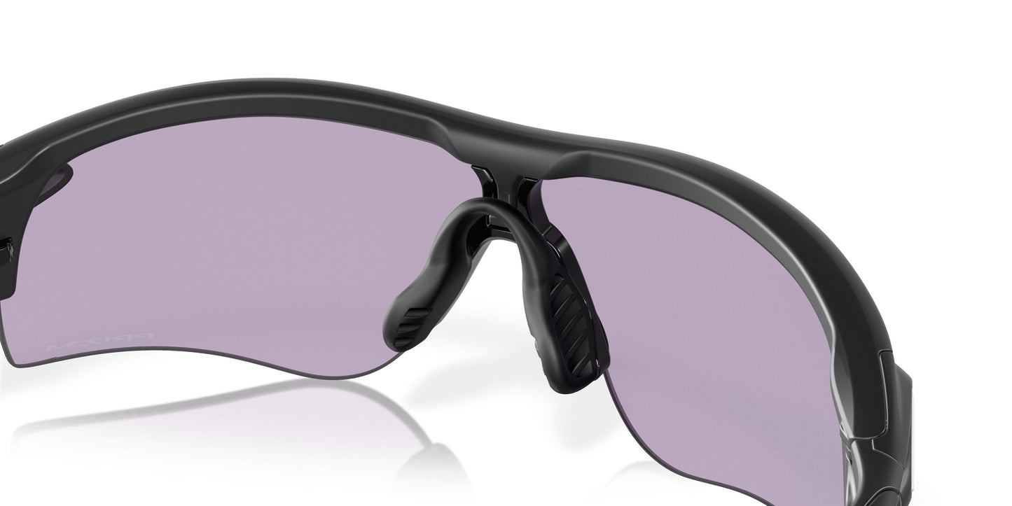 Oaakley Radarlock Path 9206 Sunglasses