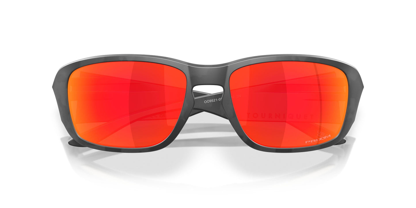 Oaakley Tourniquet 9521 Sunglasses