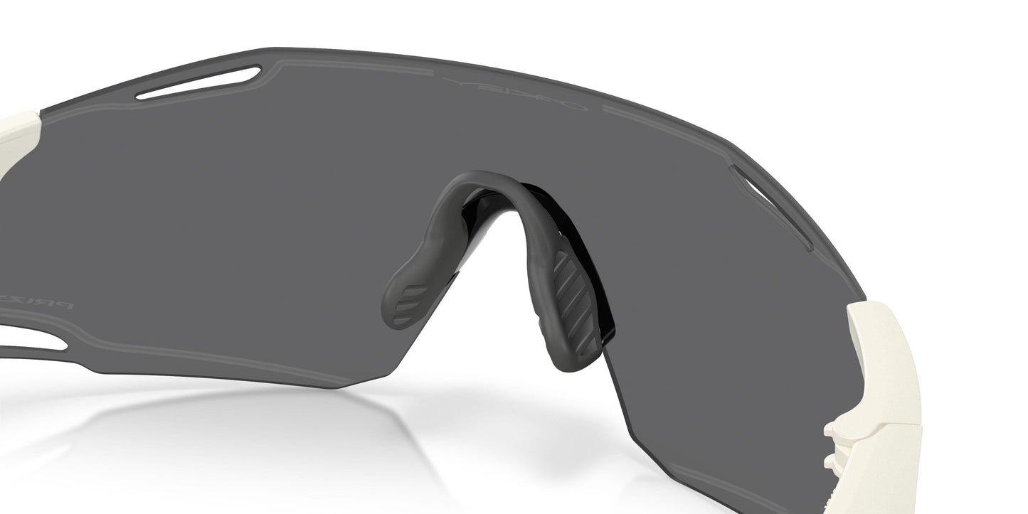 Oaakley Cybr Dyno 9513D Sunglasses