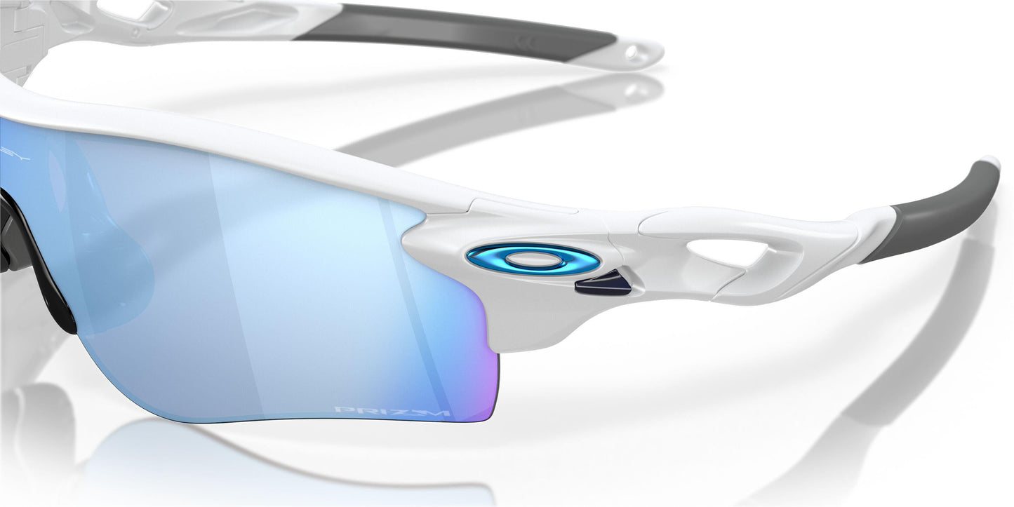 Oaakley Radarlock Path 9206 Sunglasses