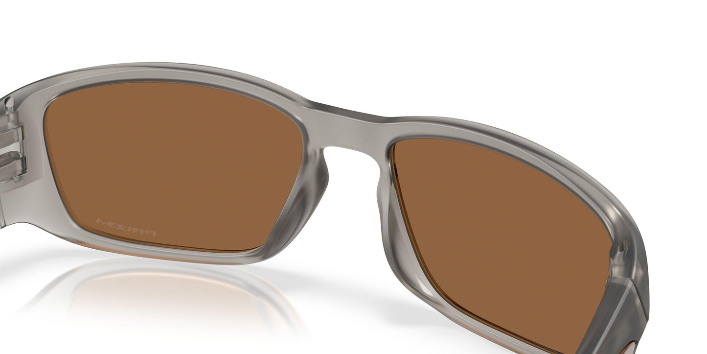Oaakley Tourniquet 9521 Sunglasses