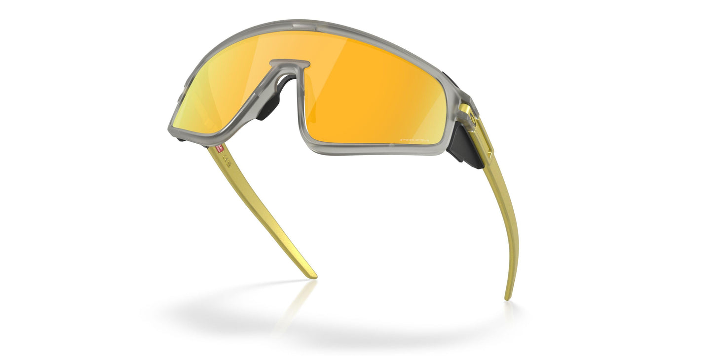Oaakley Latch Panel 9404 Sunglasses