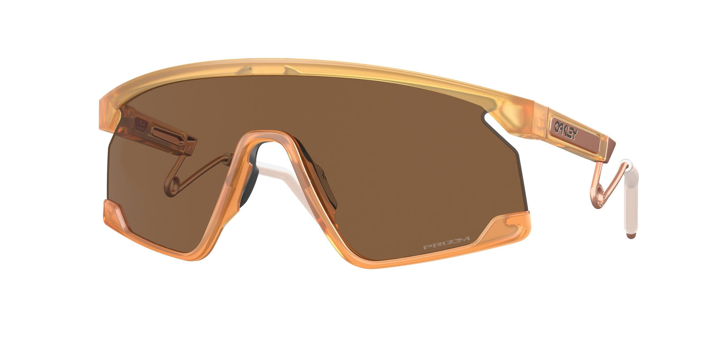 Oaakley Bxtr Metal 9237 Sunglasses