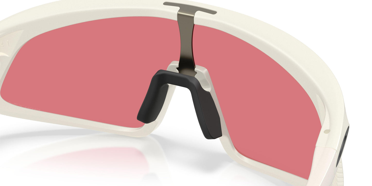 Oaakley Rslv 141 9524D Sunglasses