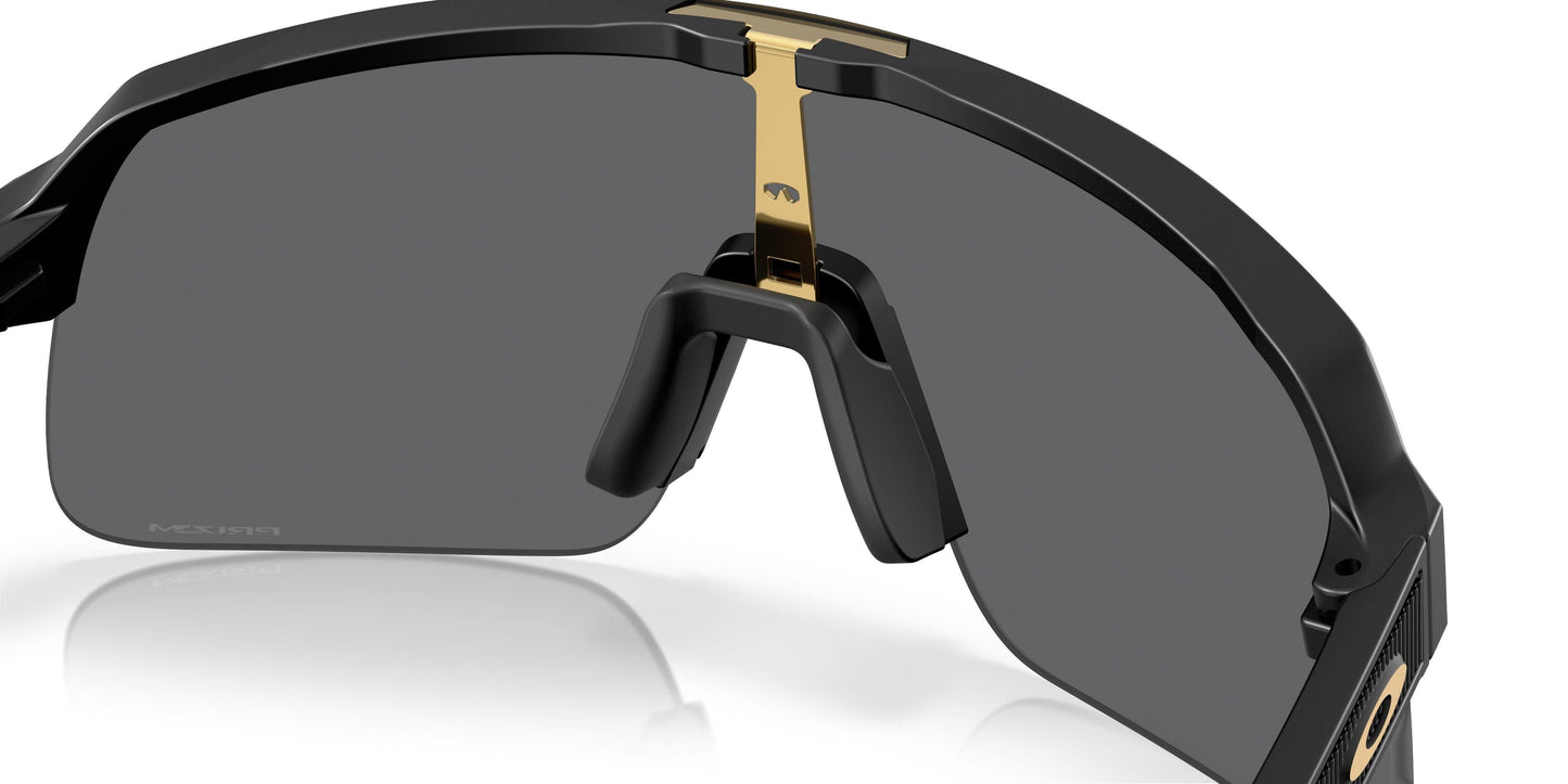 Oaakley Sutro Lite S 9496 Sunglasses