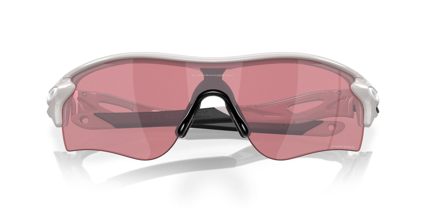 Oaakley Radarlock Path 9206 Sunglasses