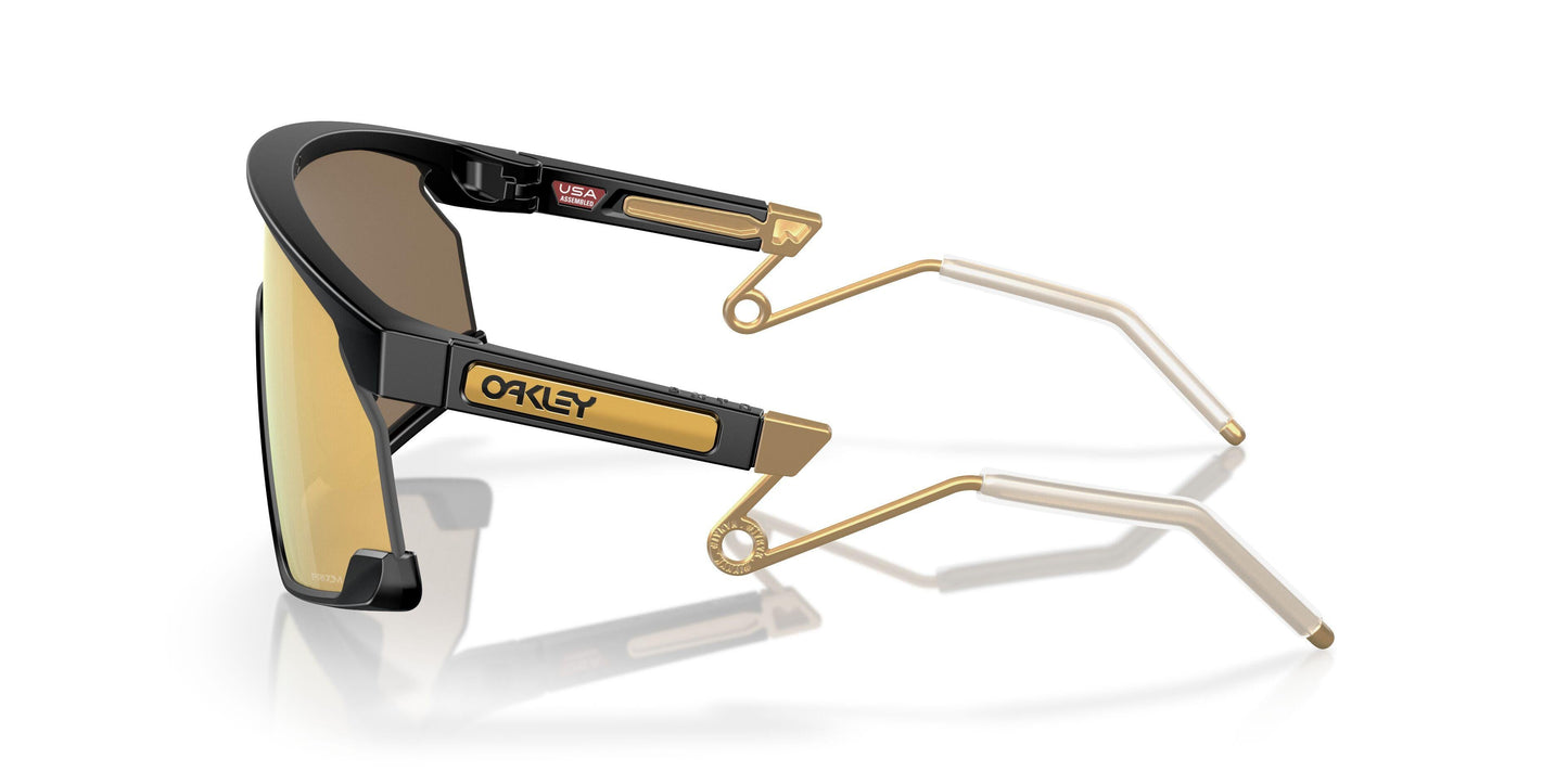 Oaakley Bxtr Metal 9237 Sunglasses