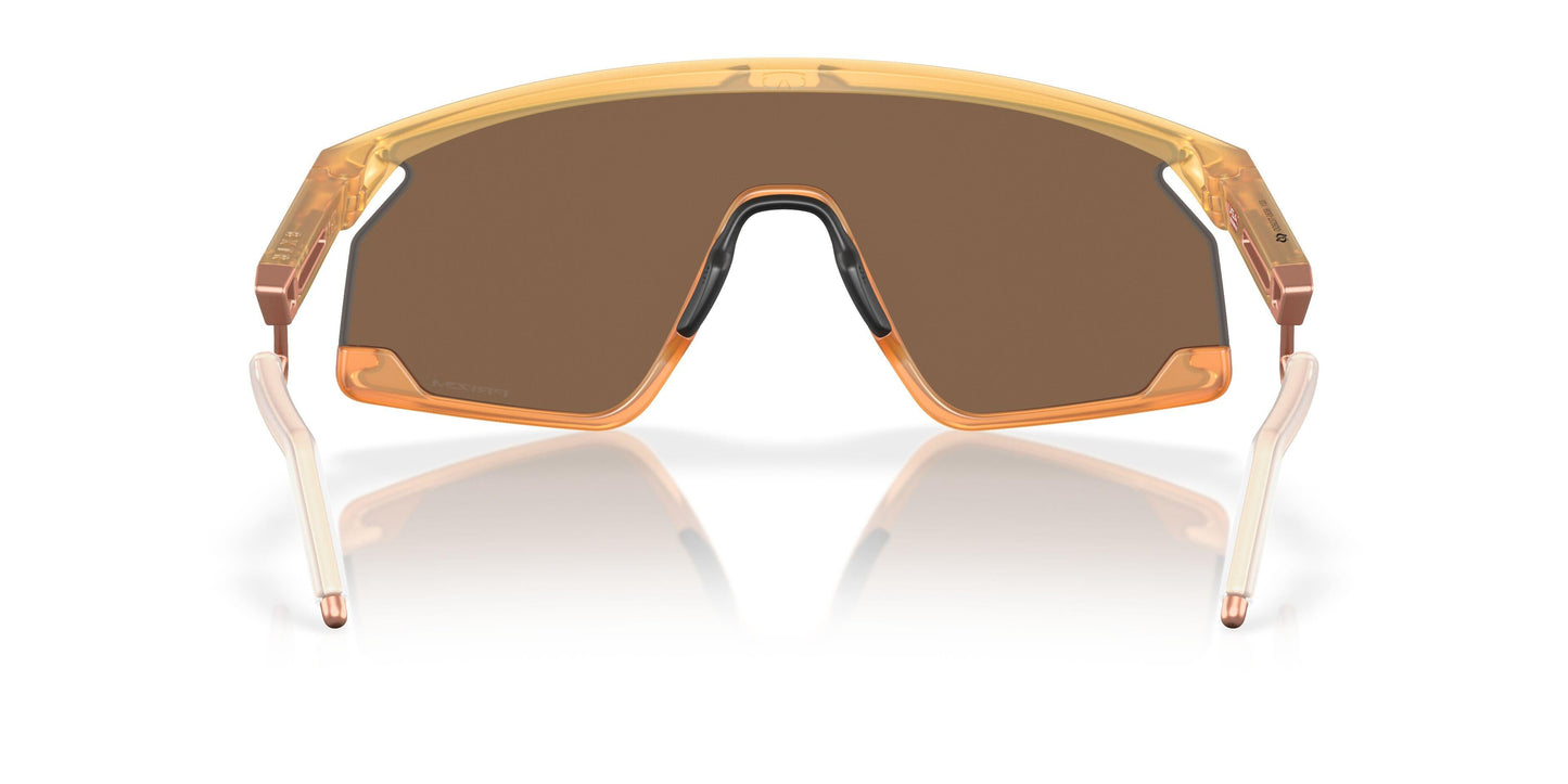 Oaakley Bxtr Metal 9237 Sunglasses