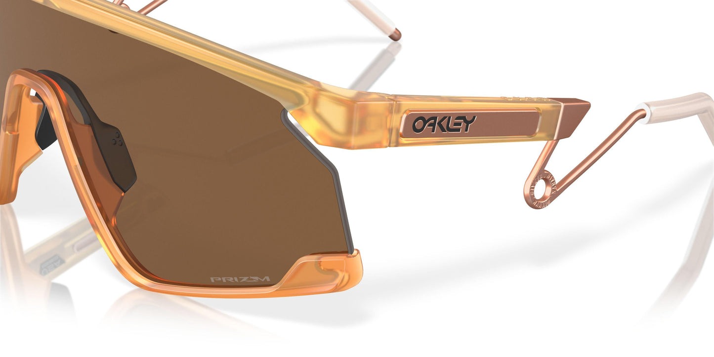 Oaakley Bxtr Metal 9237 Sunglasses