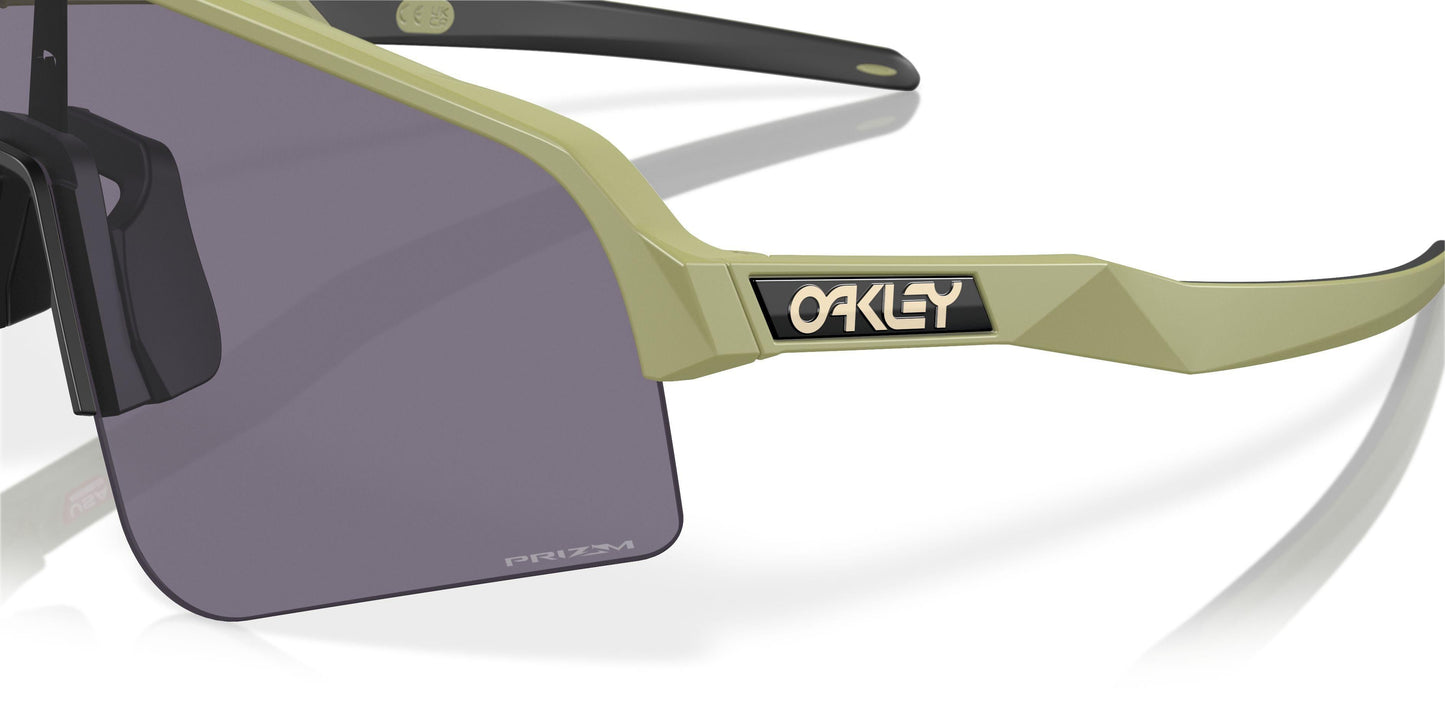 Oaakley Sutro Lite Sweep 9465 Sunglasses