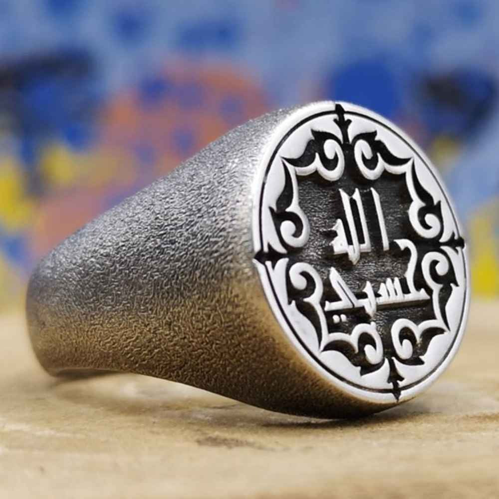 Customizable Elegant Men's No Stone Silver Ring
