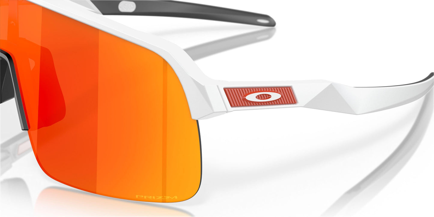 Oaakley Sutro Lite 9463 Sunglasses