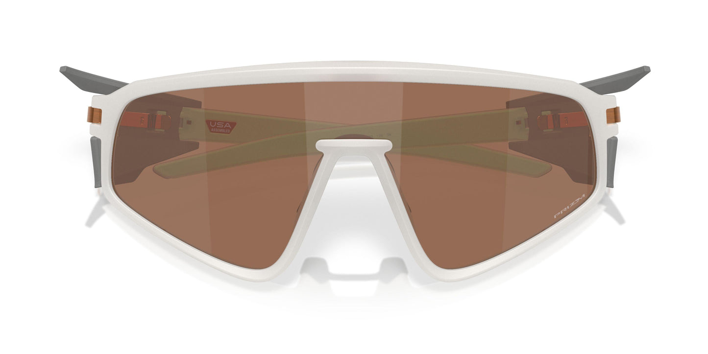 Oaakley Latch Panel 9404 Sunglasses