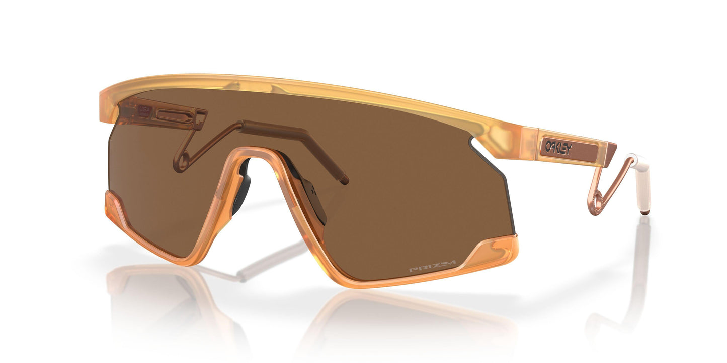 Oaakley Bxtr Metal 9237 Sunglasses