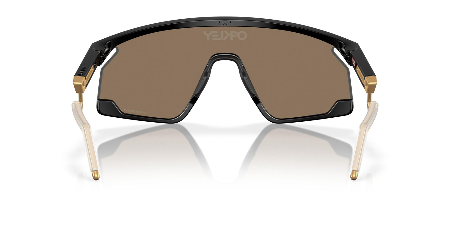 Oaakley Bxtr Metal 9237 Sunglasses