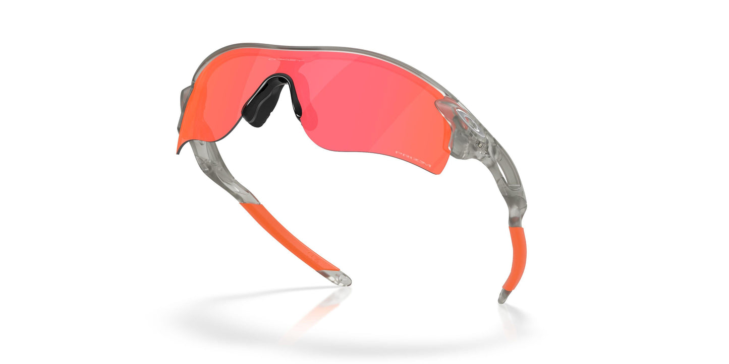 Oaakley Radarlock Path 9206 Sunglasses