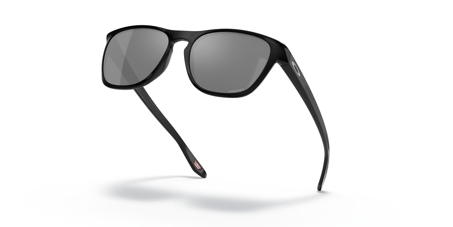 Oaakley Manorburn 9479 Sunglasses