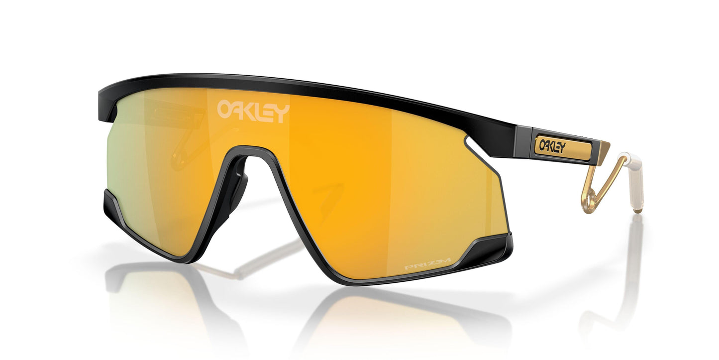 Oaakley Bxtr Metal 9237 Sunglasses