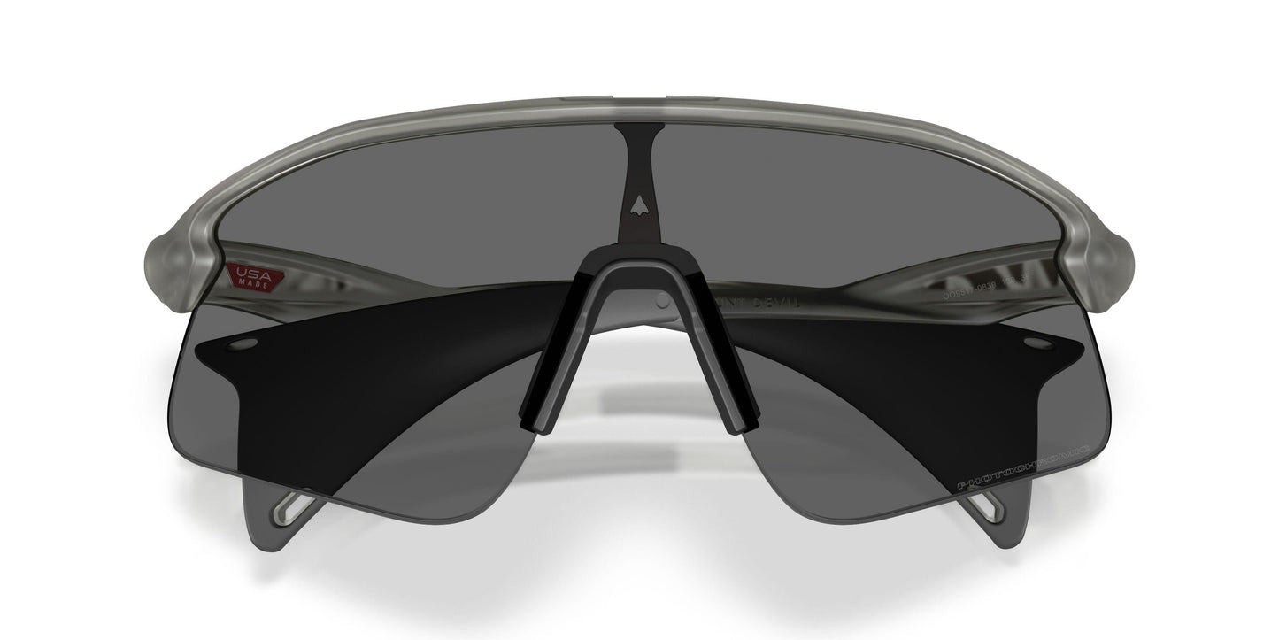 Oaakley Stunt Devil 9517 Sunglasses