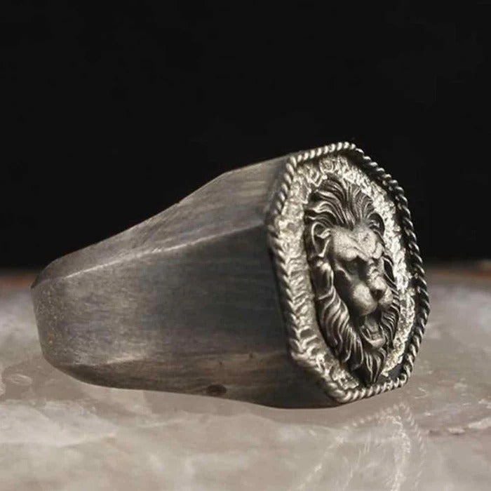 Luxury Lion Head Elegant Silver No Stone Mens Ring