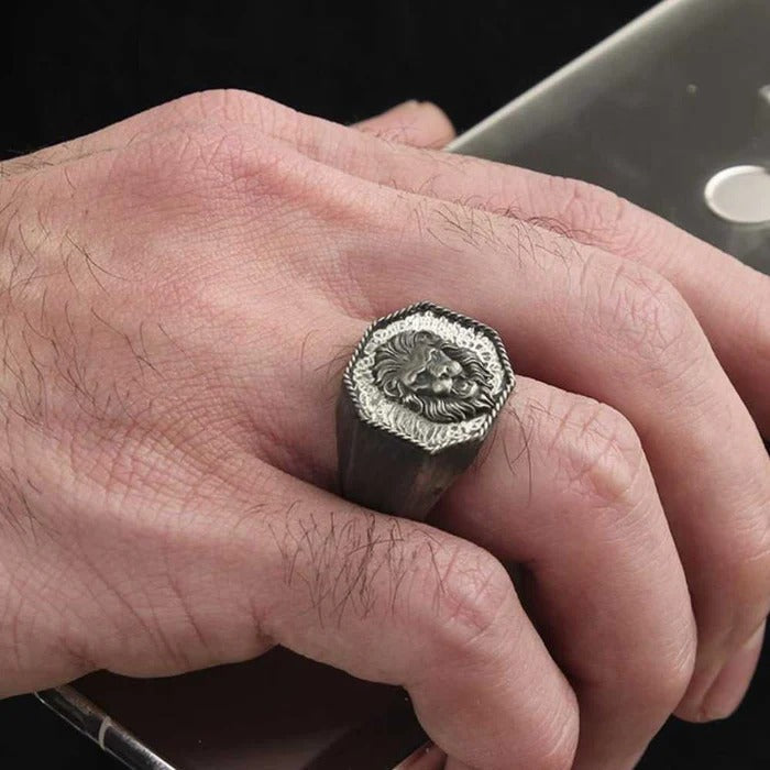 Luxury Lion Head Elegant Silver No Stone Mens Ring