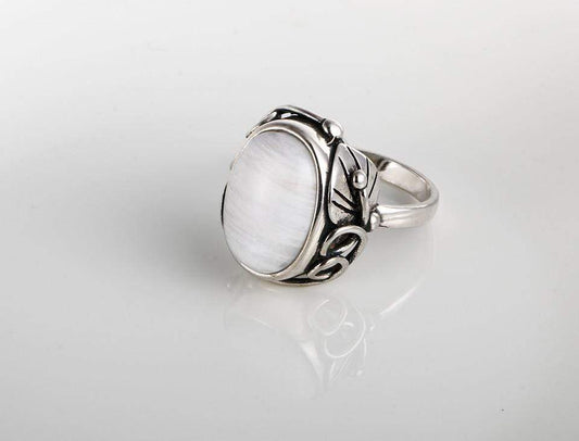 New Vintage Silver Moon Stone Ring IS2 IS1 VAL1 NS3