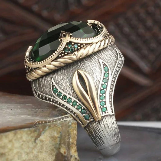Tulip Design Silver Emerald Stone Mens Ring